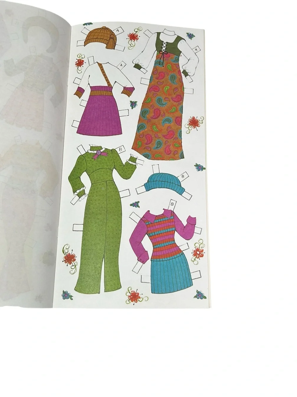 Whitman Matchin' Mods & Teen Boutique 1968 Cut Out Paper Dolls Lot Uncut